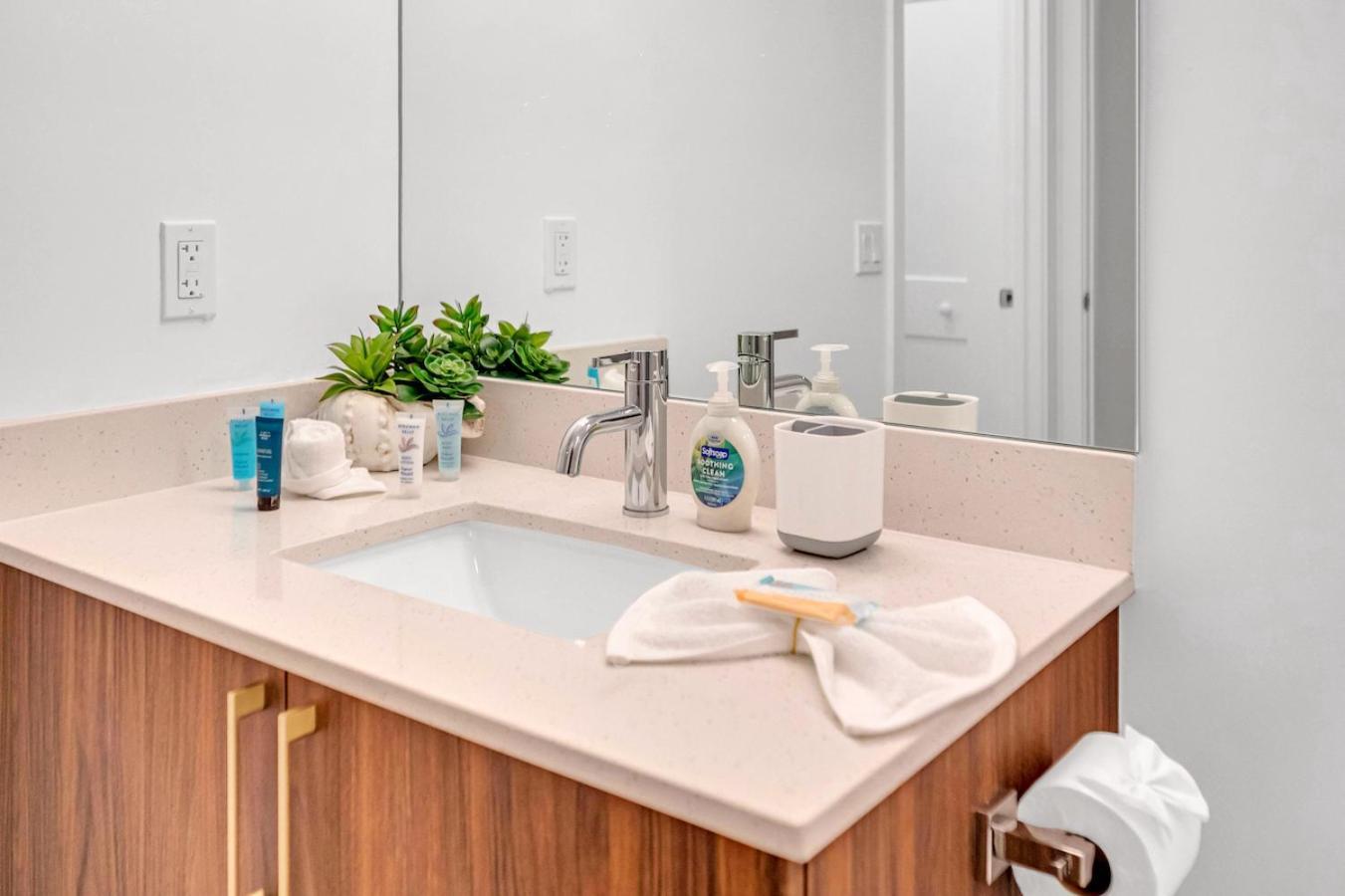 Modern Unit In The Heart Of Downtown Miami With Free Parking Lägenhet Exteriör bild